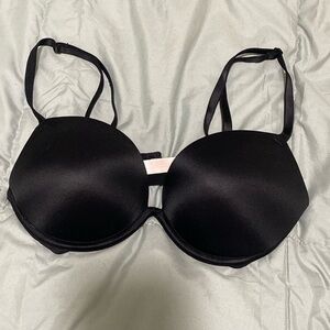 VS Wear Everywhere Super Push Up Bra